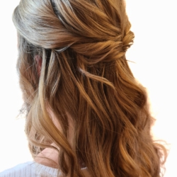 Brautstyling_halboffen_wellig